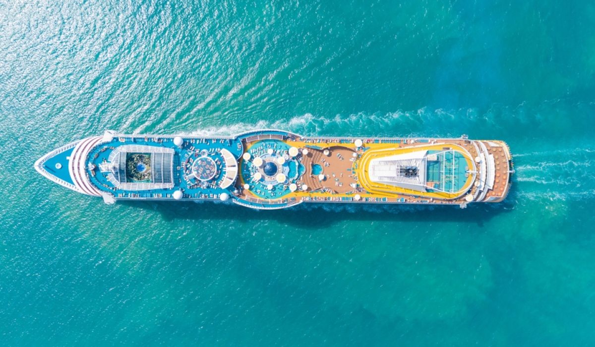 Cruise,Ship,,Cruise,Liners,Beautiful,White,Cruise,Ship,Above,Luxury