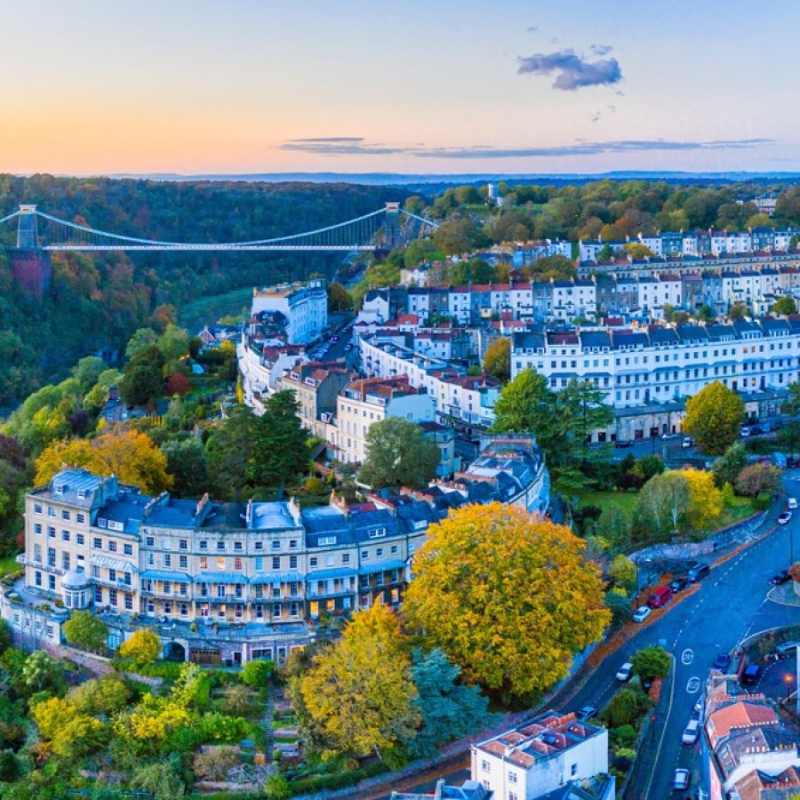 Clifton,Suspension,Bridge,Spanning,The,River,Avon,And,Linking,Clifton