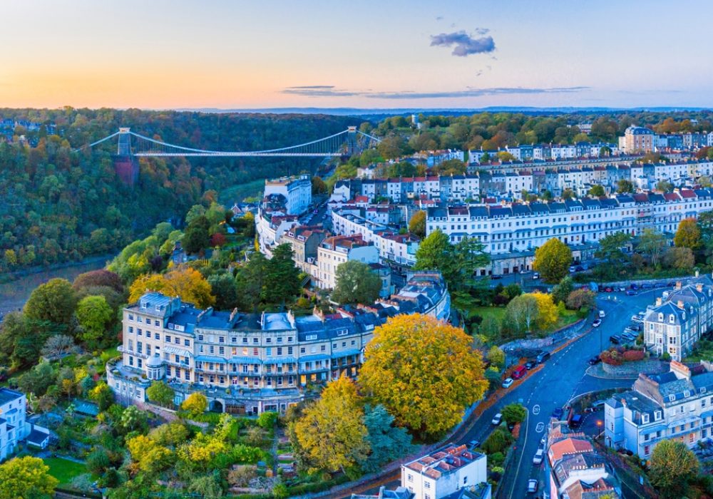 Clifton,Suspension,Bridge,Spanning,The,River,Avon,And,Linking,Clifton