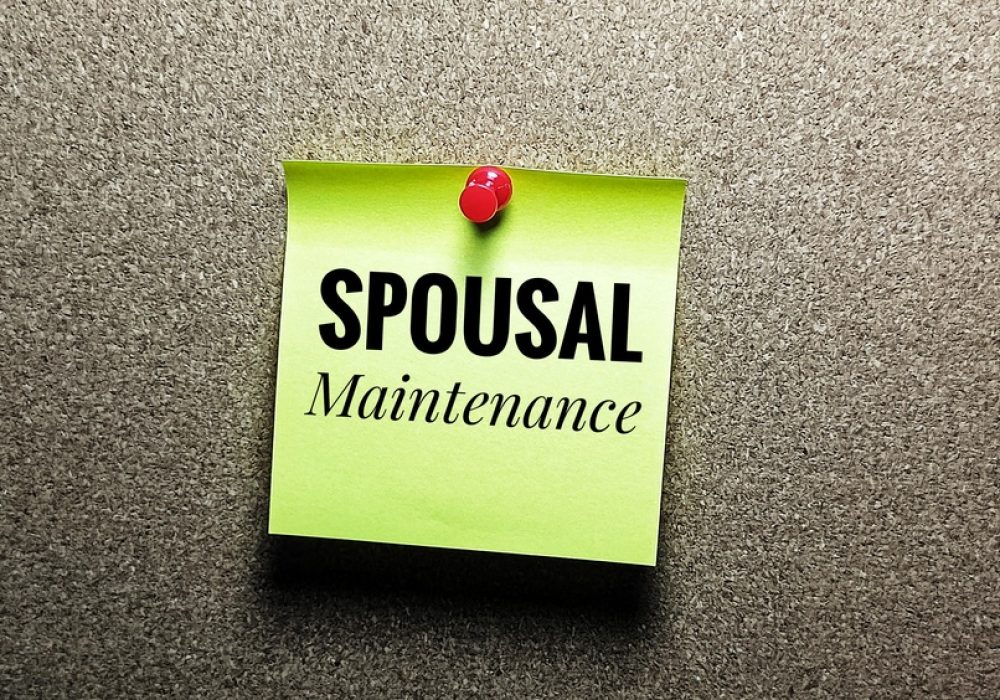 Spousal,Maintenance,Concept,On,Sticky,Note,Representing,Alimony,,Financial,Support,