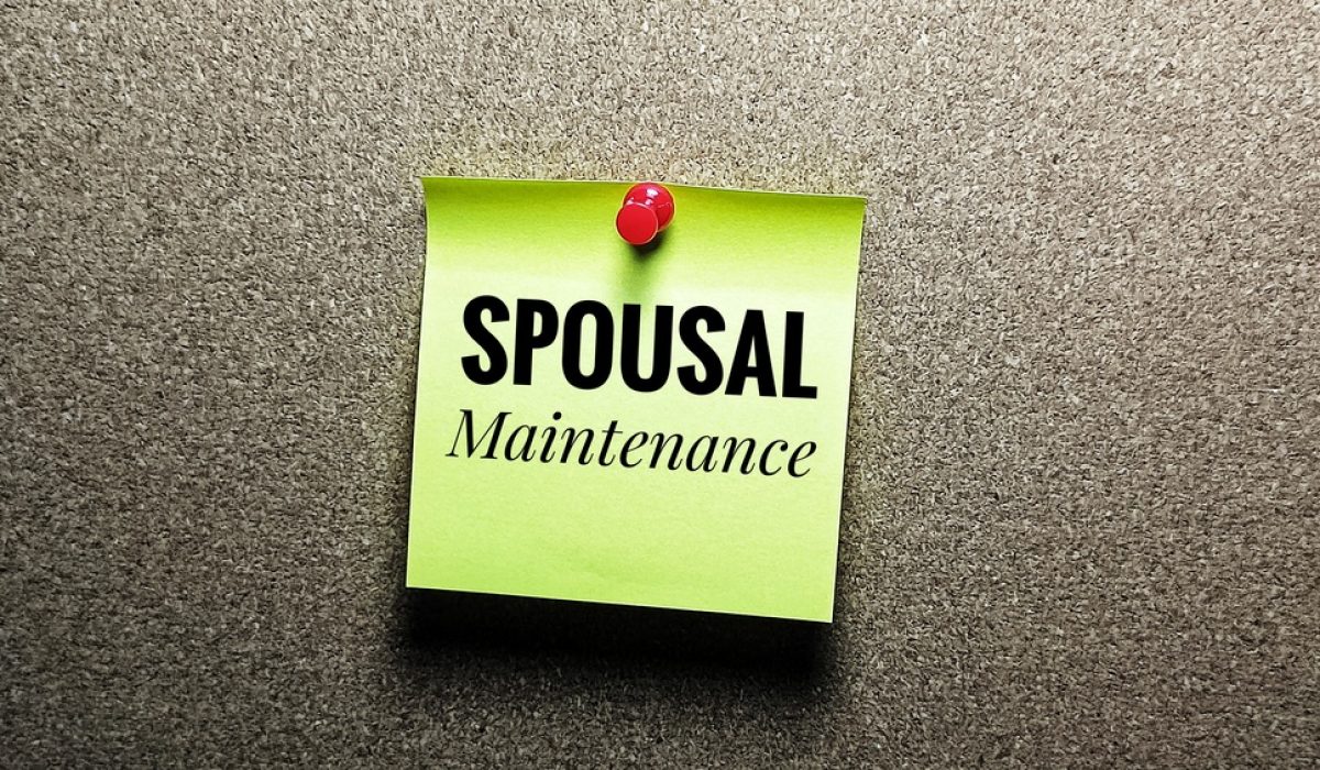 Spousal,Maintenance,Concept,On,Sticky,Note,Representing,Alimony,,Financial,Support,