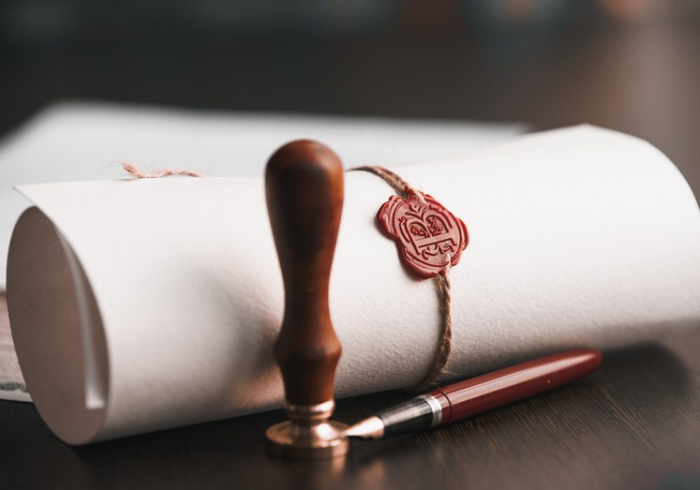 Notary's,Public,Pen,And,Stamp,On,Testament,And,Last,Will.